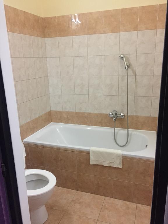 Hotel U Tri Lvu Ceske Budejovice Eksteriør bilde