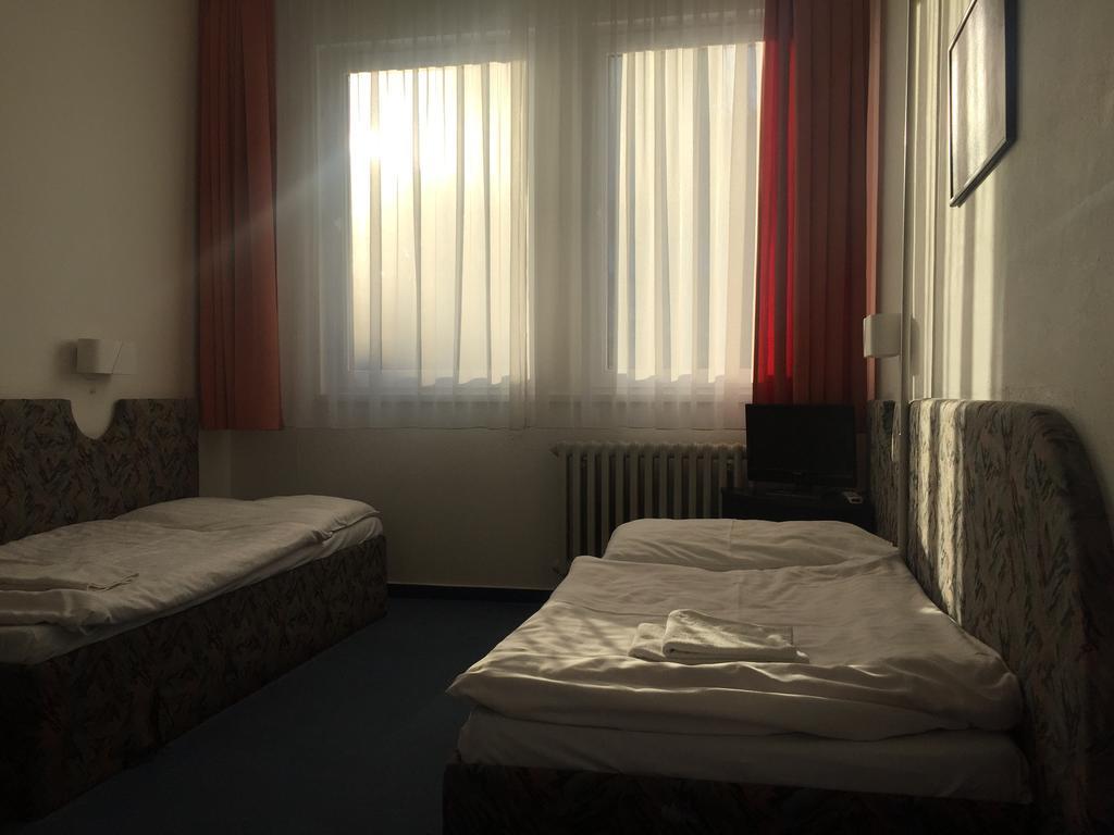 Hotel U Tri Lvu Ceske Budejovice Eksteriør bilde